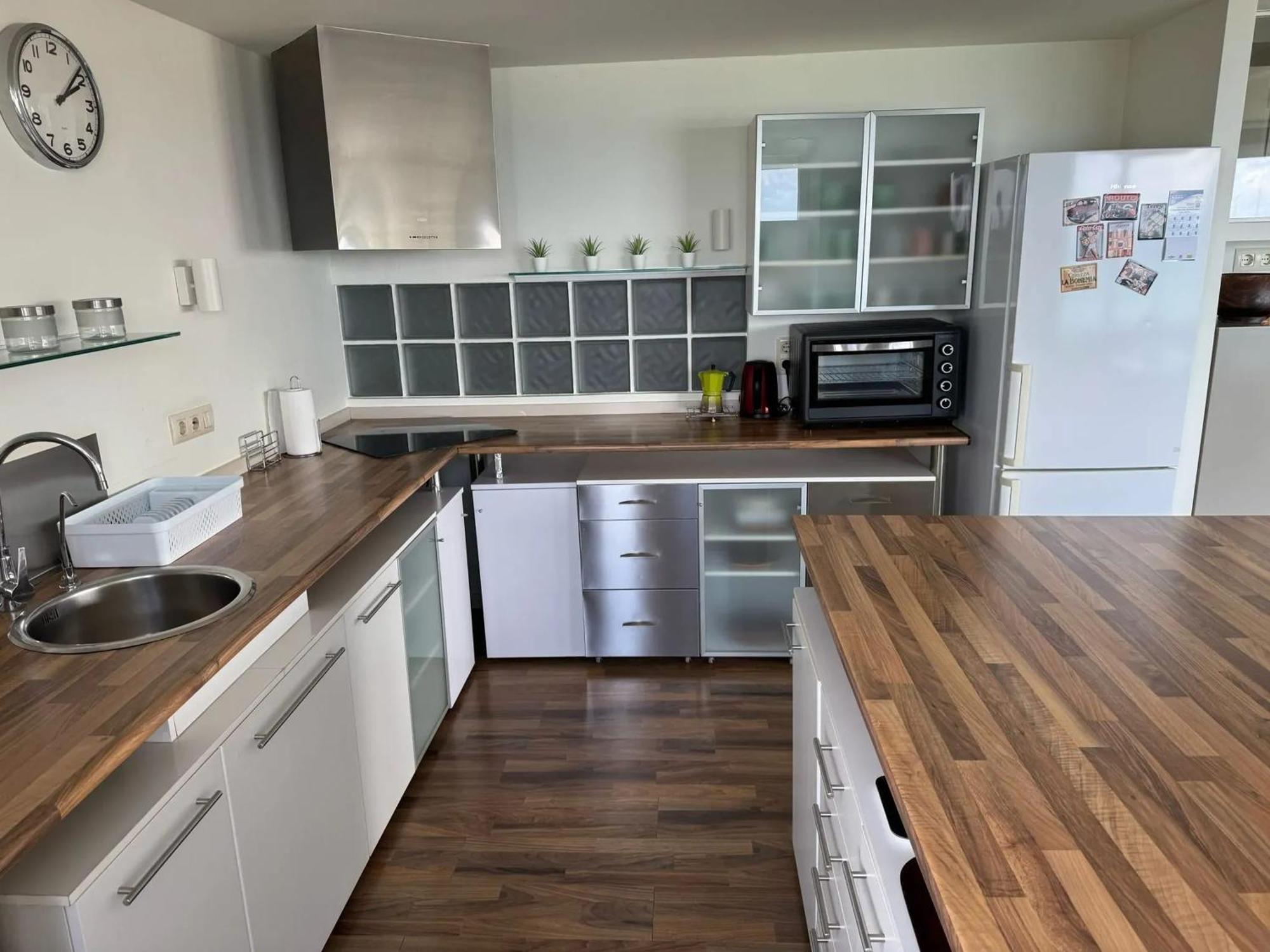 Spacious Apartment In Valencia With Sea View - 160 Sqm Exteriör bild