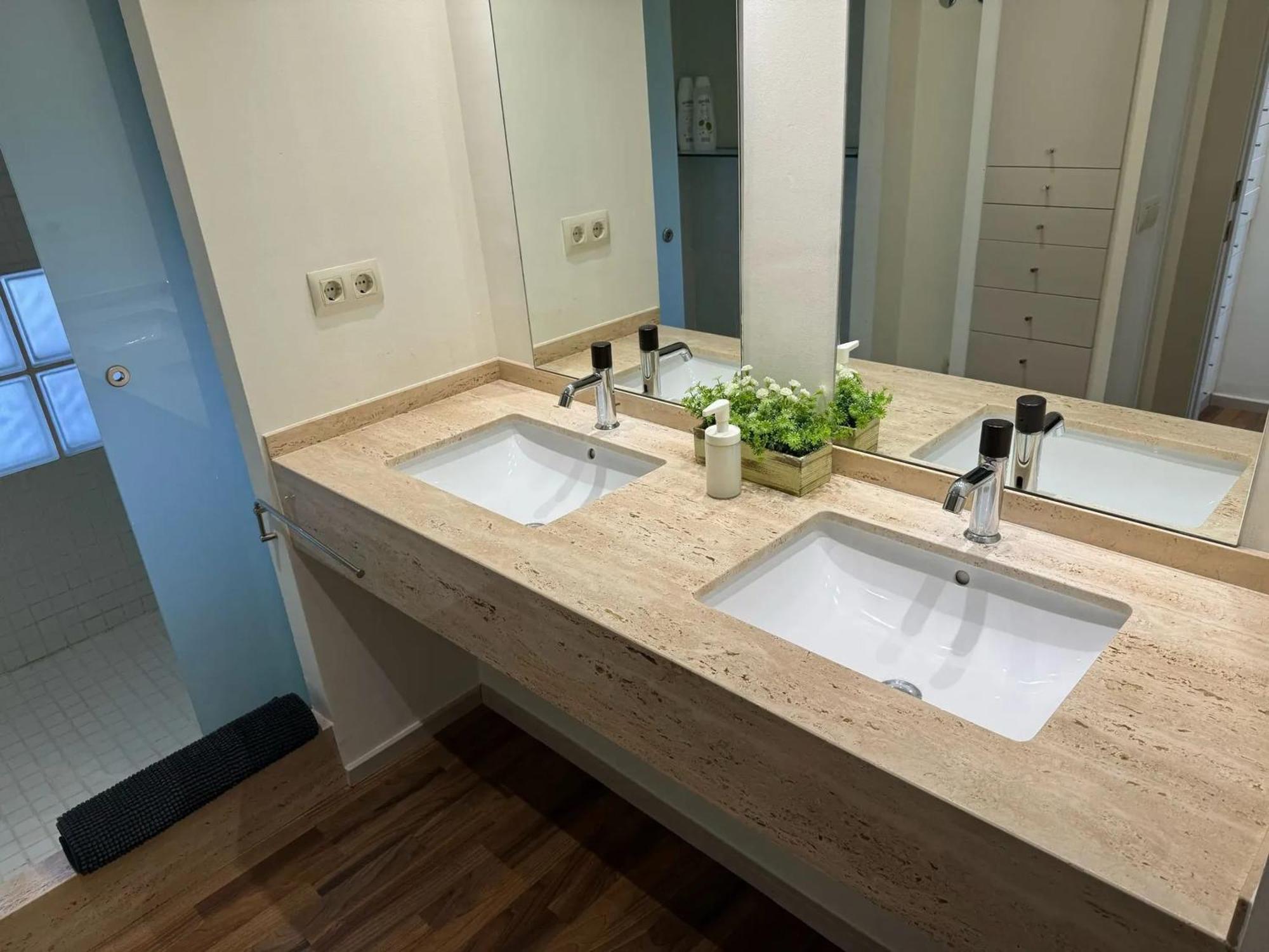 Spacious Apartment In Valencia With Sea View - 160 Sqm Exteriör bild