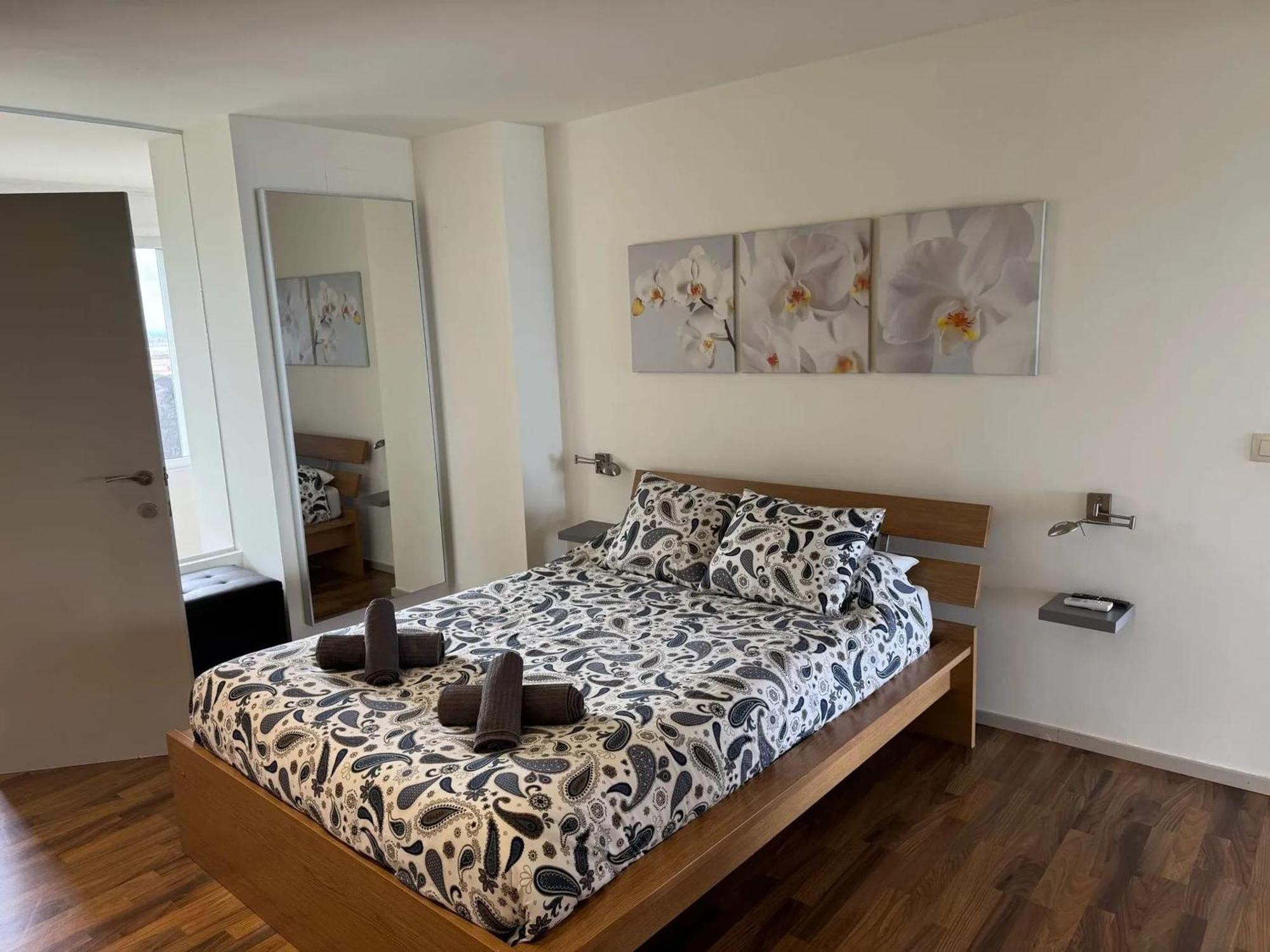 Spacious Apartment In Valencia With Sea View - 160 Sqm Exteriör bild